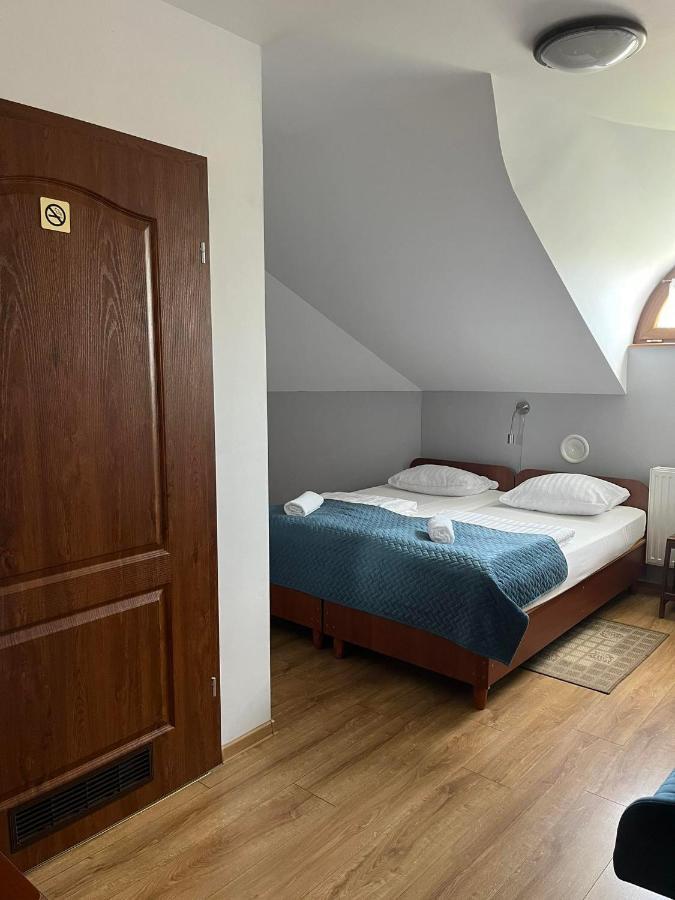 Hotel Kamienica Przy Bramie Opatow  Exterior foto