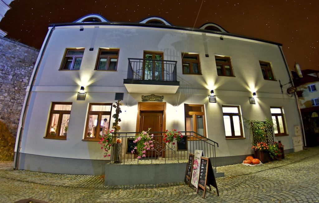 Hotel Kamienica Przy Bramie Opatow  Exterior foto